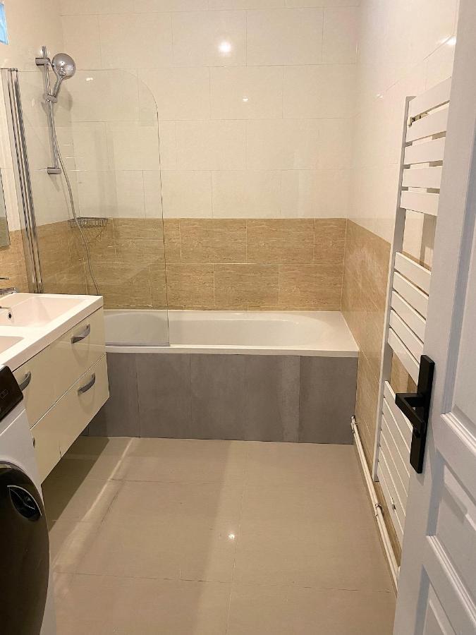My Trip In Paris - Temple Apartment Екстериор снимка